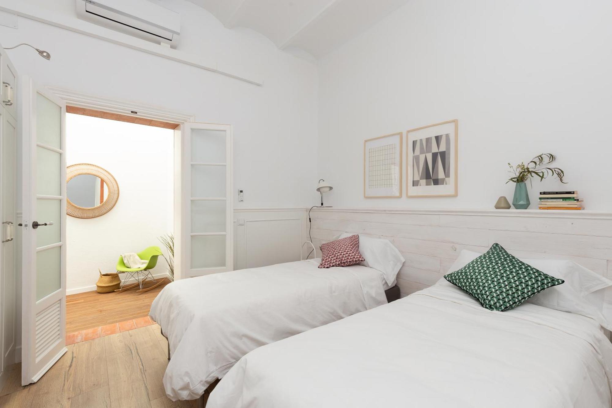Апартаменты Casa Cosi - Eixample 1 Барселона Экстерьер фото